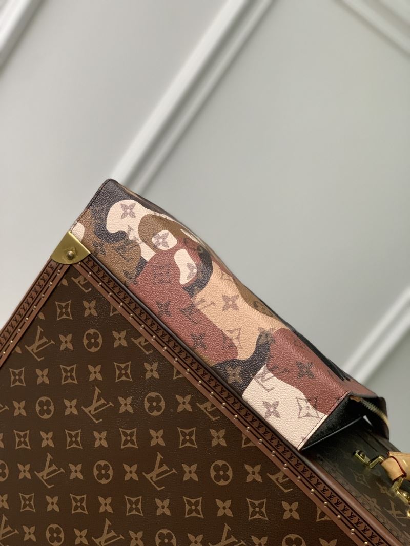 LV Clutch Bags